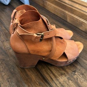 Platform All Leather Sandals LIKE NEW